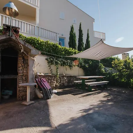 Apartment Relax 2 Zaboric